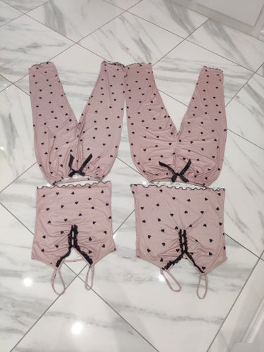 2x Pyjamas set med hjärtprint str M och L