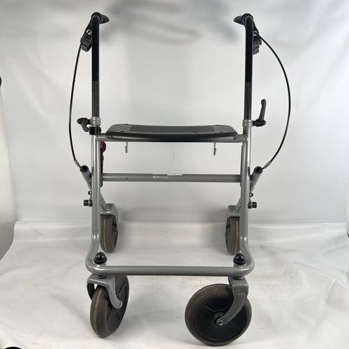 Stabil och lättkörd rollator – Hopfällbar med sits och korg (ENDAST AVHÄMTNING)