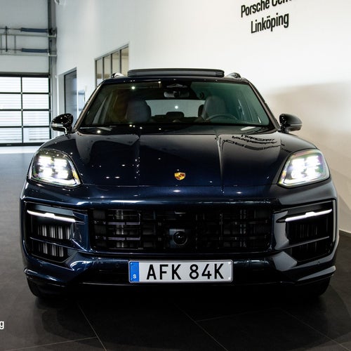 Porsche Cayenne E-Hybrid Black Edition