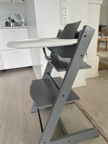 Stokke tripp trapp stol med baby set och bricka