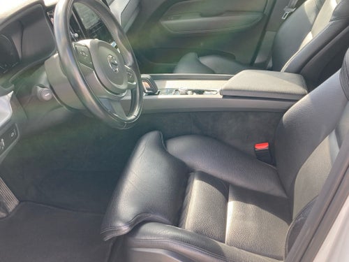 Volvo XC60 B5 AWD Bensin Momentum Advanced Edt