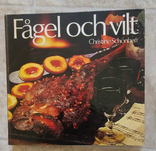 BOK. FÅGEL OCH VILT.