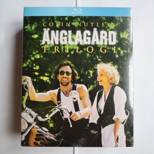 ÄNGLAGÅRD - TRILOGI - NY INPLASTAD