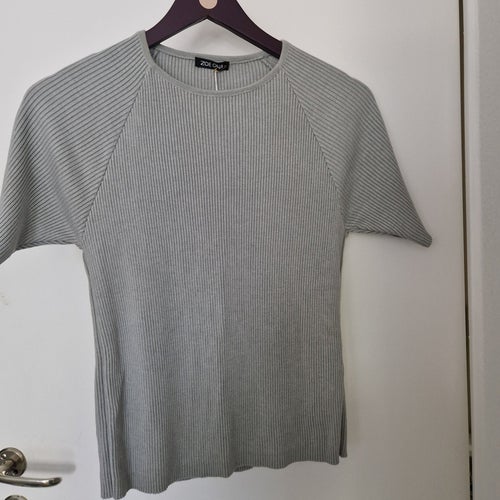 Ny Zoe Ona stickadtröja, storlek XS