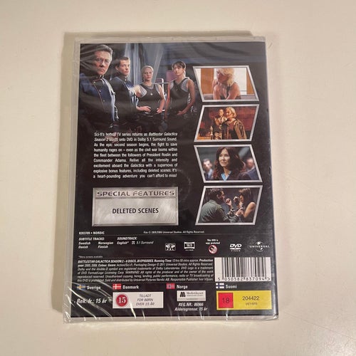 DVD - Battlestar Galactica season two. 6 disc. Hela säsong 2