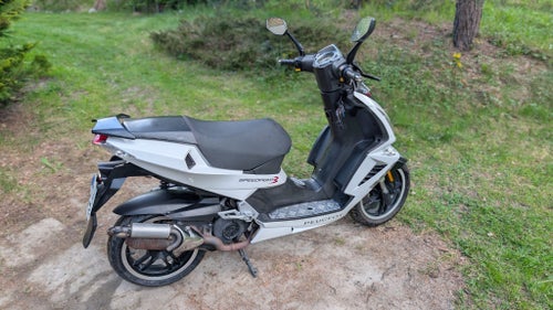 Peugeot Speedfight 3 Ice Blade - 2012