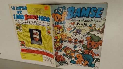 Bamse 1988 nr 2 med stor affisch i mitten. Very Good plus