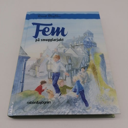 Enid Blyton - Fem på smugglarjakt