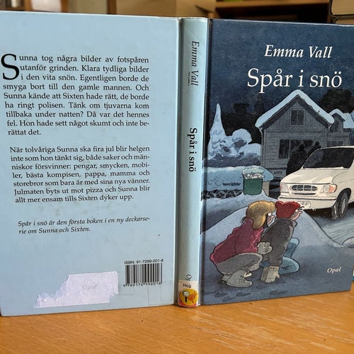 Spår i snö av Emma Vall, bok, SM, Very good plus