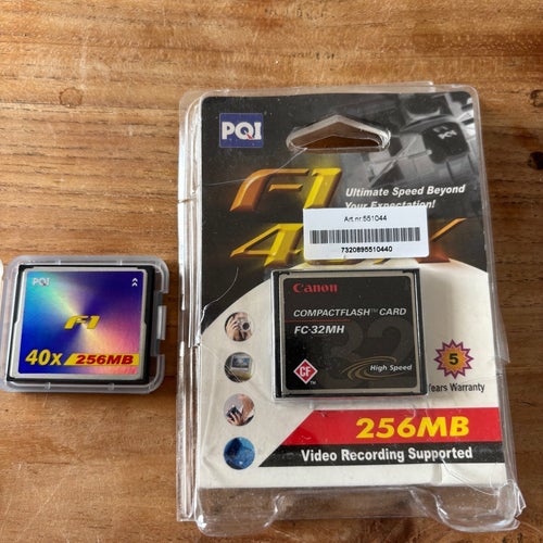 Minneskort CompactFlash 2st