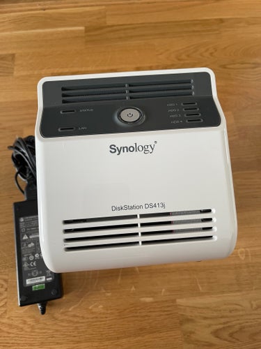 Synology DiskStation DS413j 4-Bay NAS