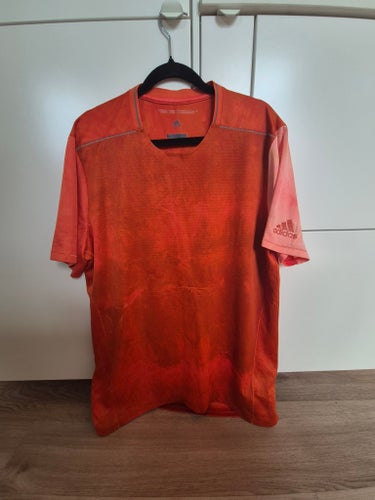 Adidas orange t-shirt, storlek L