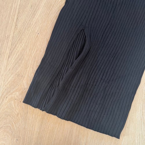 H&M svart kjol, storlek S