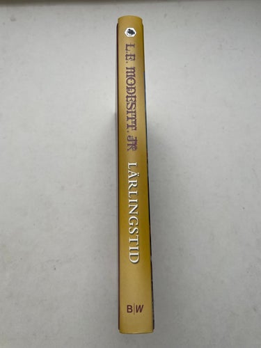 Bok Fantasy - Särlands Historia, Ordningens Magi 1, Lärlingstid, Modesitt