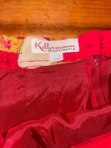 Kellermann Scandinavia röd kjol, storlek C38