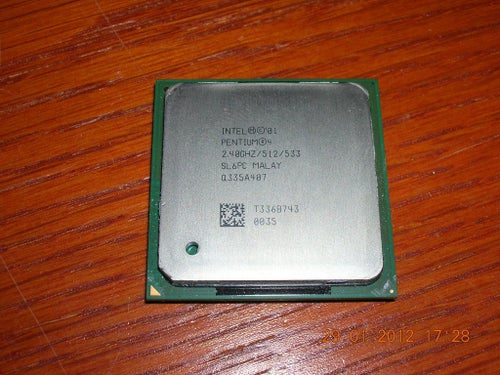 Intel  P4 2530 Mhz 533Mhz buss 512Kb cash 478 socket