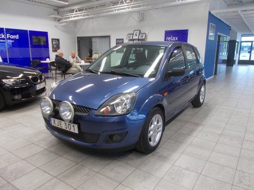 Ford Fiesta 5d 1.4 80hk Kamremsbytt/SoV/MoK