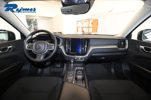 Volvo XC60 T5 AWD Momentum SE
