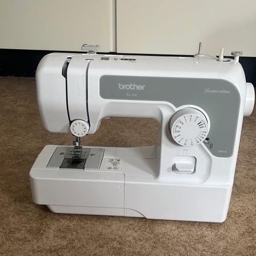 Symaskin Brother LW14