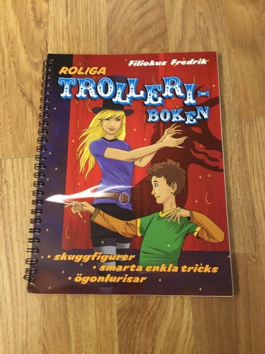Roliga Trolleriboken, År 2009 Filiokus Fredrik, Bokförlaget Semic