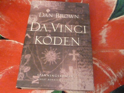 BOK, 3 STYCKEN BÖCKER AV DAN BROWN, DA VINCI-KODEN, ÄNGLAR OCH DEMONER, MM
