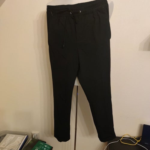 H&M svarta byxor, storlek XS