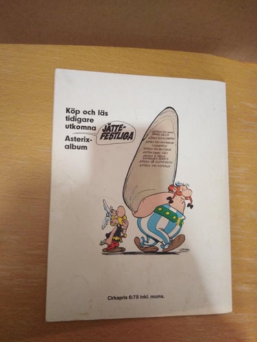 Asterix 1973 nr 10 Asterix och guldskäran. Very Fine
