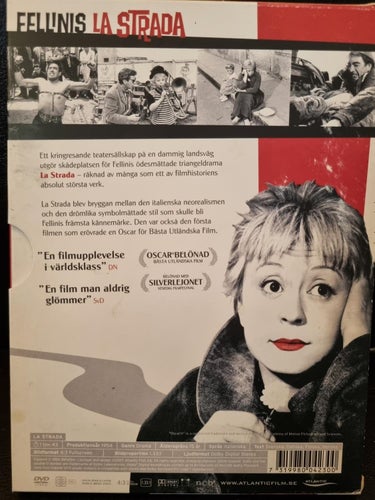 La Strada (1954) Federico Fellini med Anthony Quinn och Richard Basehart.
