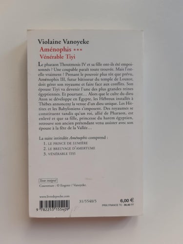 Amenophis *** Vénérable Tiyi av Violaine Vanoyeke