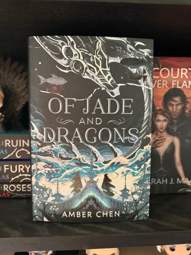 Of Jade and Dragons af Amber Chen, 2024