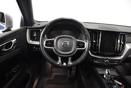 Volvo XC60 T8 AWD R-Design Drag Pano B-kam VOC Orrefors 407hk