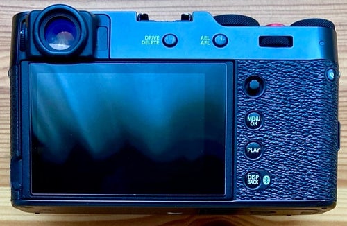 Fujifilm X100VI, Svart - Mycket bra kosmetiskt skick men DEFEKT #601