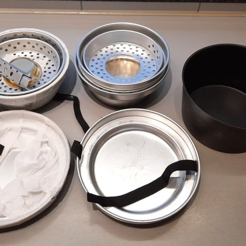 Två campingkök + lättviktskastrull