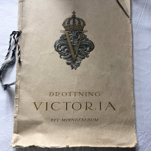 Drottning Viktoria 1862-1930 - Ett Minnesalbum
