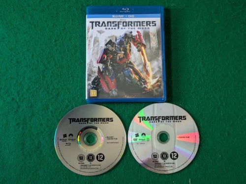 TRANSFORMERS DARK OF THE MOON
