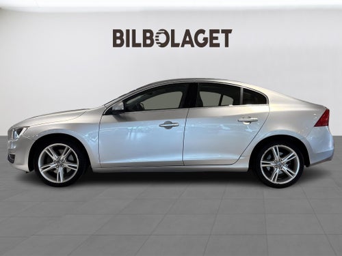 Volvo S60 D4 AWD Classic Momentum (NAV/DRAG)