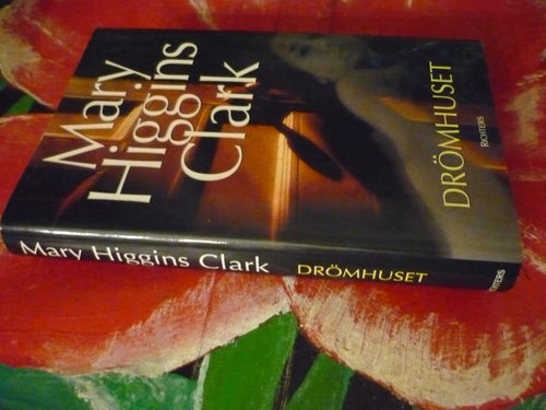 BOK, DRÖMHUSET, MARY HIGGINS CLARK