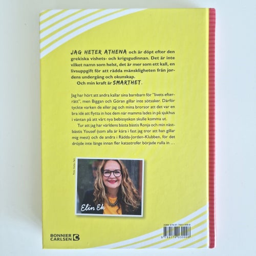 Athena: Grattis Världen! Jag är här nu! av Elin Ek, 2020