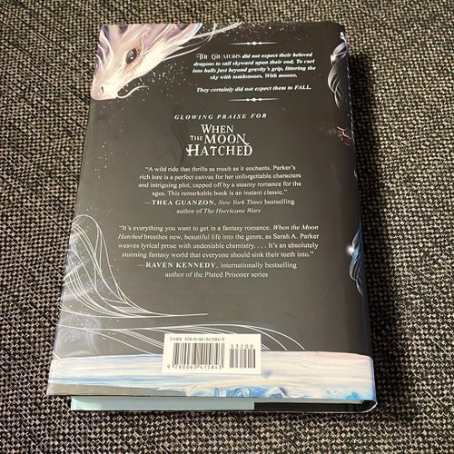 When the Moon Hatched av Sarah A. Parker