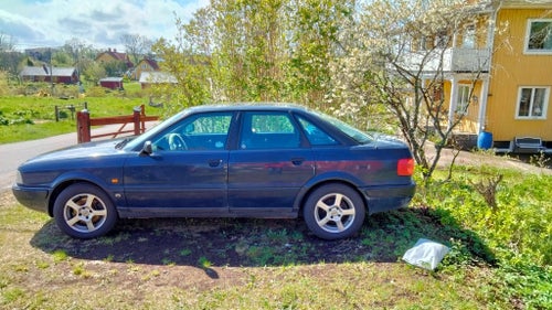 Audi 80 5-dörrar veteranbil