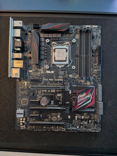 ASUS Z170 Pro Gaming + Intel i7-6700K + 16GB DDR4 (Komplett paket med kartong)