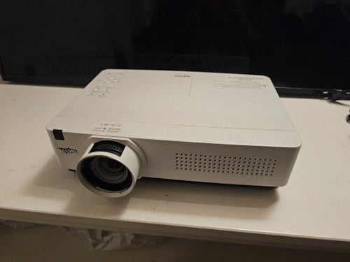 Sanyo PLC-XU301A XGA Projektor