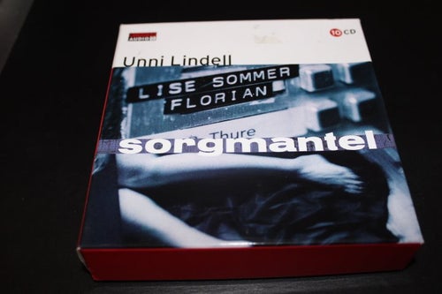 CD-bok: Sorgmantel - Unni Lindell