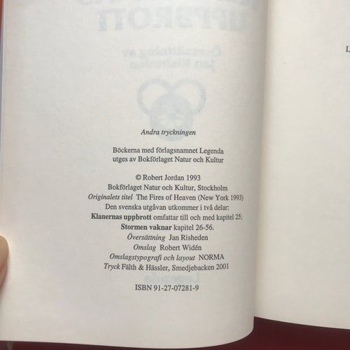 SAGAN OM DRAKENS ÅTERKOMST Klanernas uppbrott Nionde boken Robert Jordan 2001