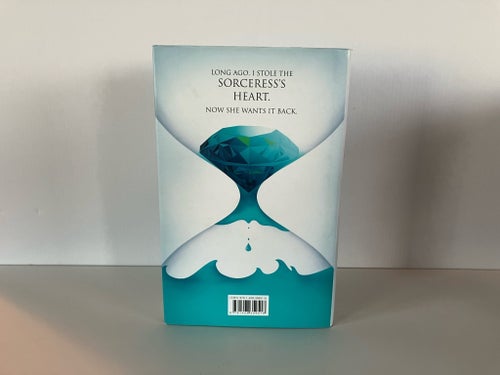 Evermore - Sara Holland - 2018 - Inbunden - Engelsk text