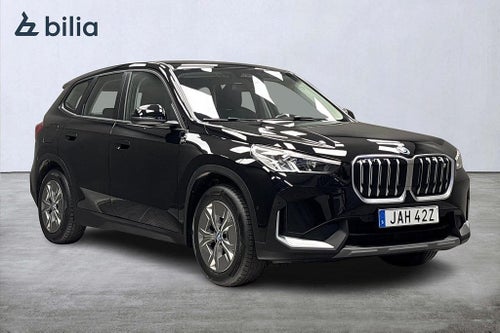 BMW iX1 xDrive30 X1 i xDrive30/Rattvärme/Bagagenät/Backkamera/