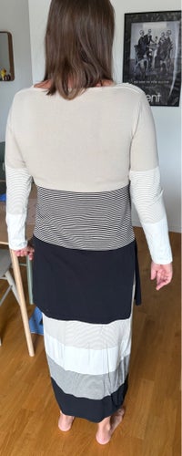 Gudrun Sjödén, set med kjol och tröja, storlek M
