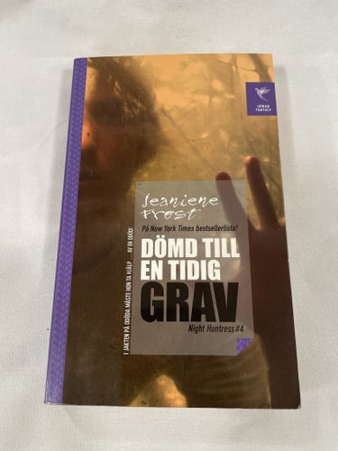 Dömd till en tidig grav | Jeaniene Frost | Night Huntress | Pocket