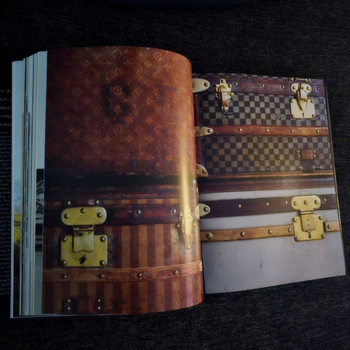 Louis Vuitton: The Birth of Modern Luxury av Paul-Gérard Pasols, 2005