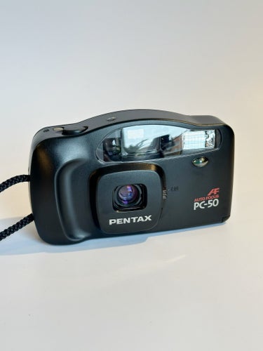 Pentax PC-50 Analog Kamera - Bra skick och fullt fungerande